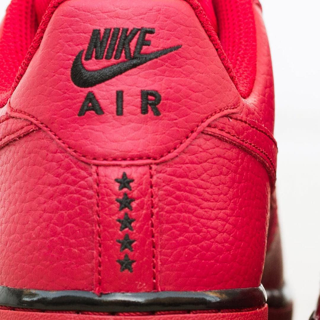 Air Force One "Pivot Pack"