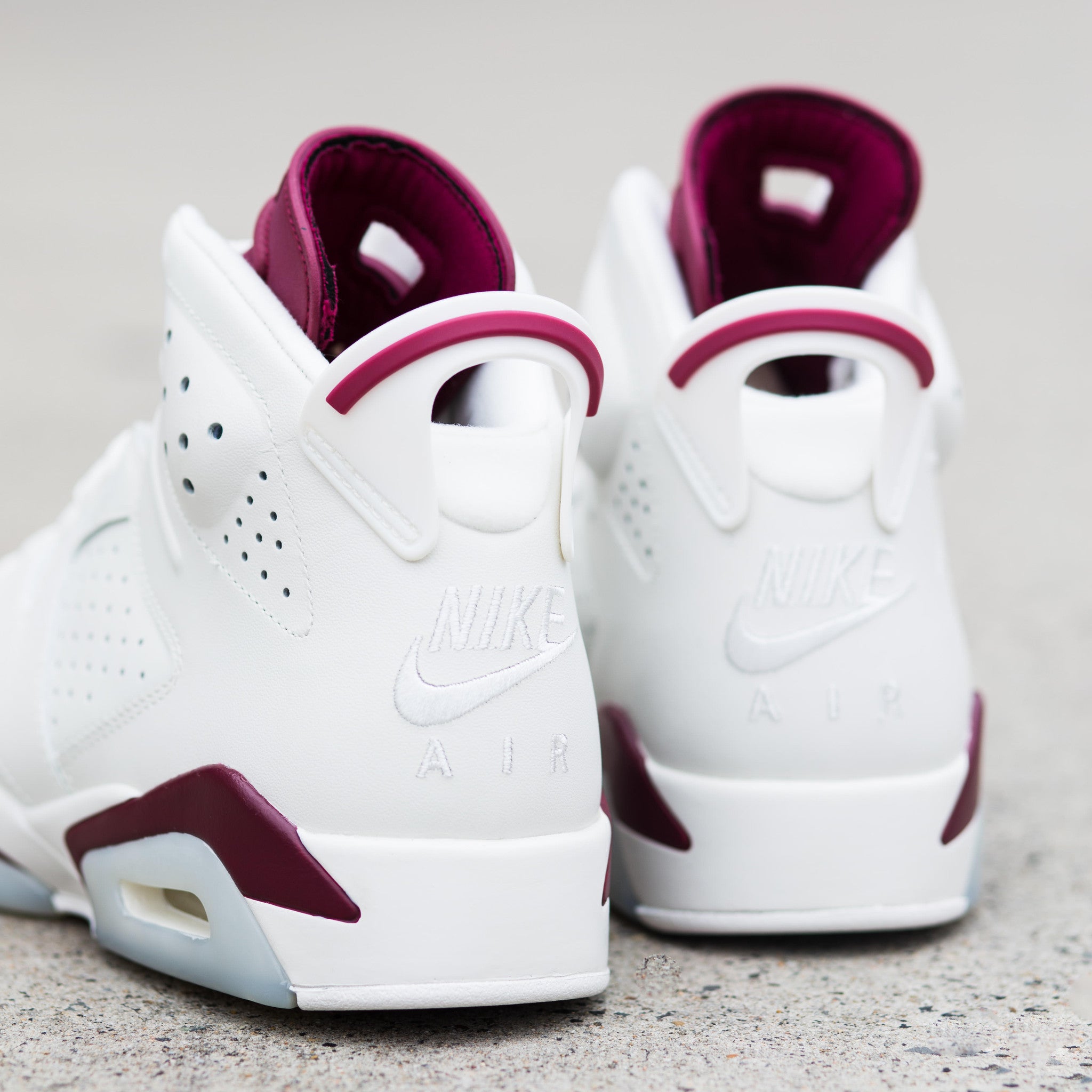 Air Jordan 6 retro "Maroon"
