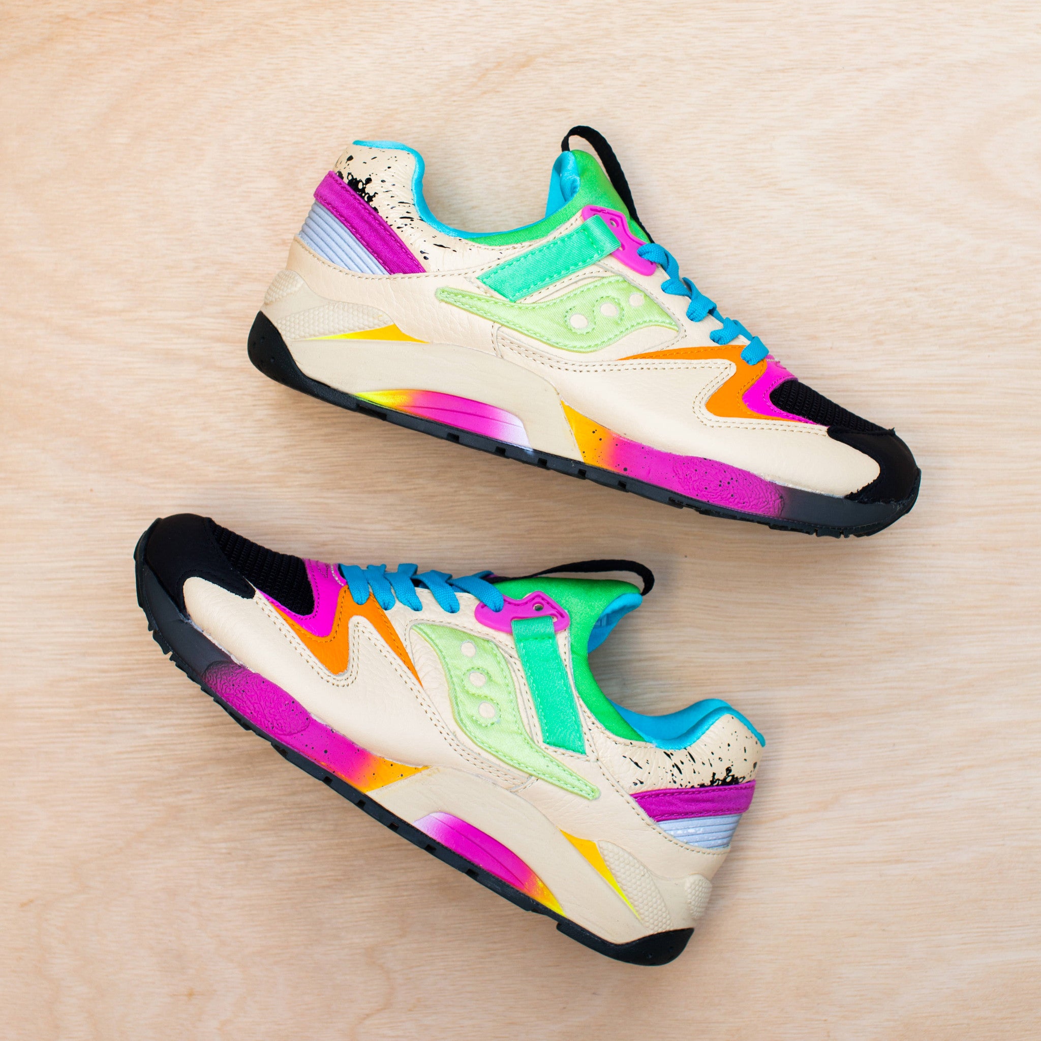 Saucony x Shoe Gallery GRID 9000 "Local's Only"