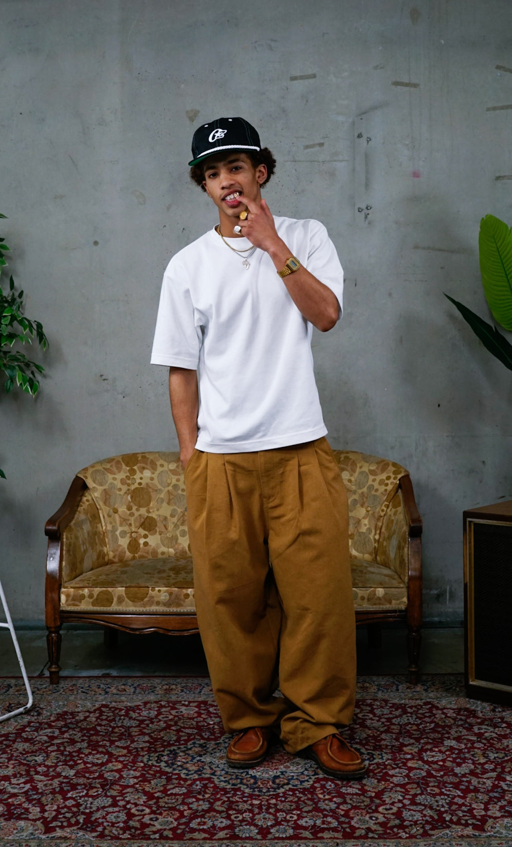 OZMNL Pleated Worker Pants Tan