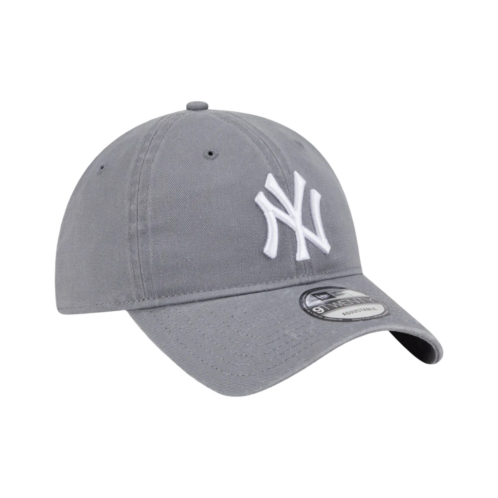 New Era 920 Pre Curved New York Yankees Storm Grey Cap