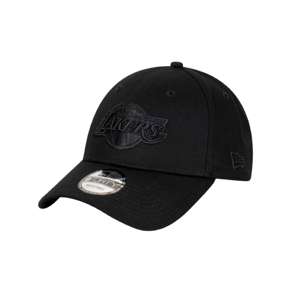 New Era 940 Pre-Curved LA Lakers Black On Black