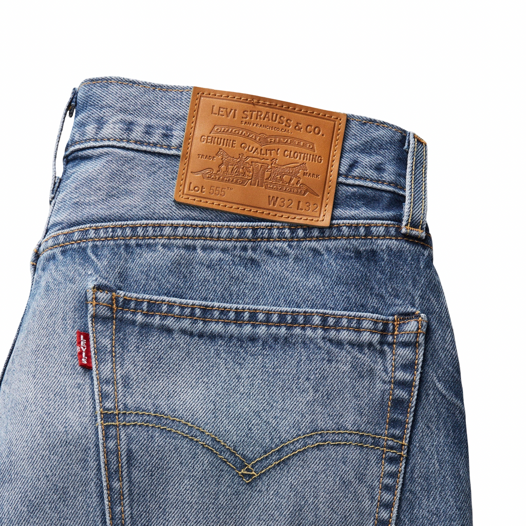 Levi's 555™ Relaxed Indigo Champion Lightweight Jeans