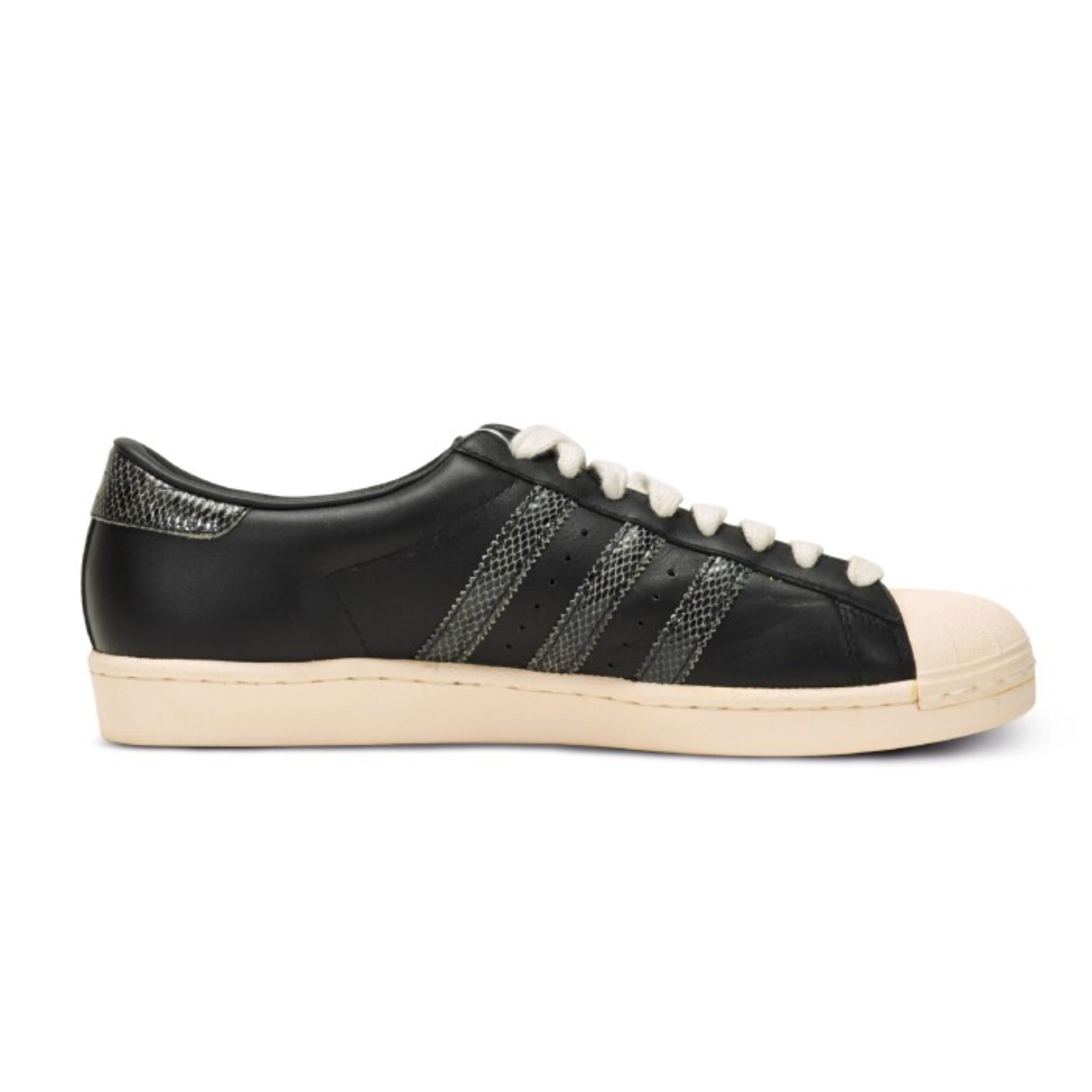 Adidas Original 35th Anniversary Consortium Superstar X Undefeated Bla –  SoleMate Sneakers