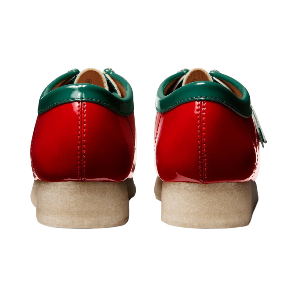Supreme x Clarks Original Wallabee Patent Leather Red Green Multicolour