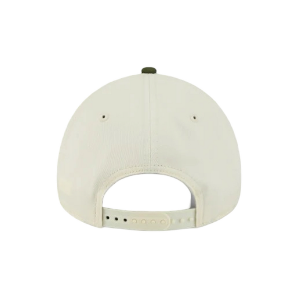 New Era 9Forty A-Frame Metallic Script New York Yankees White Gold Green Snapback Cap