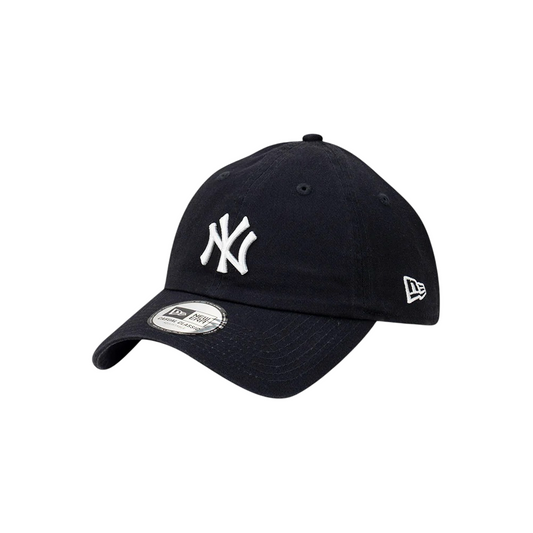 New Era Casual Classic New York Yankees Navy White Cap