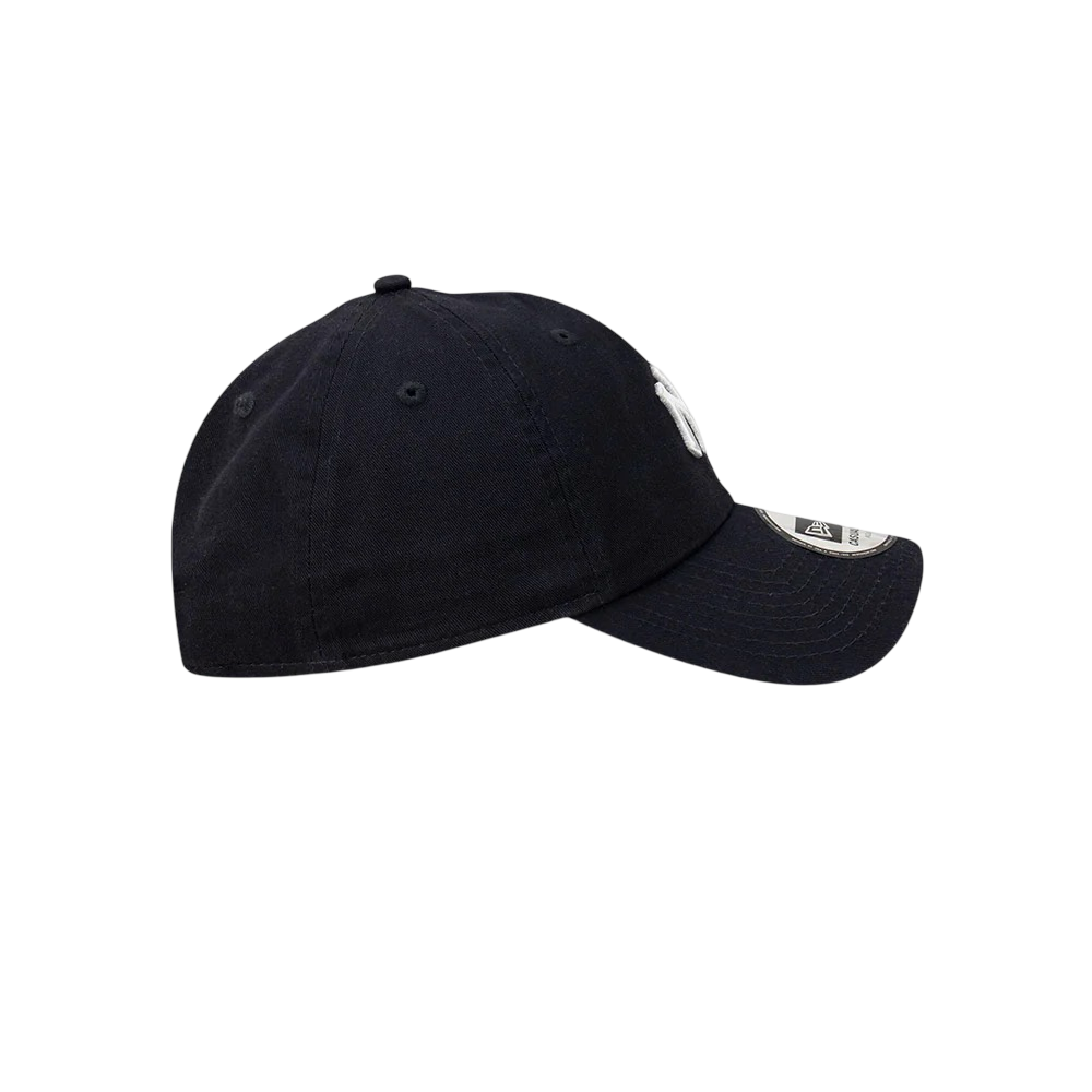 New Era Casual Classic New York Yankees Navy White Cap