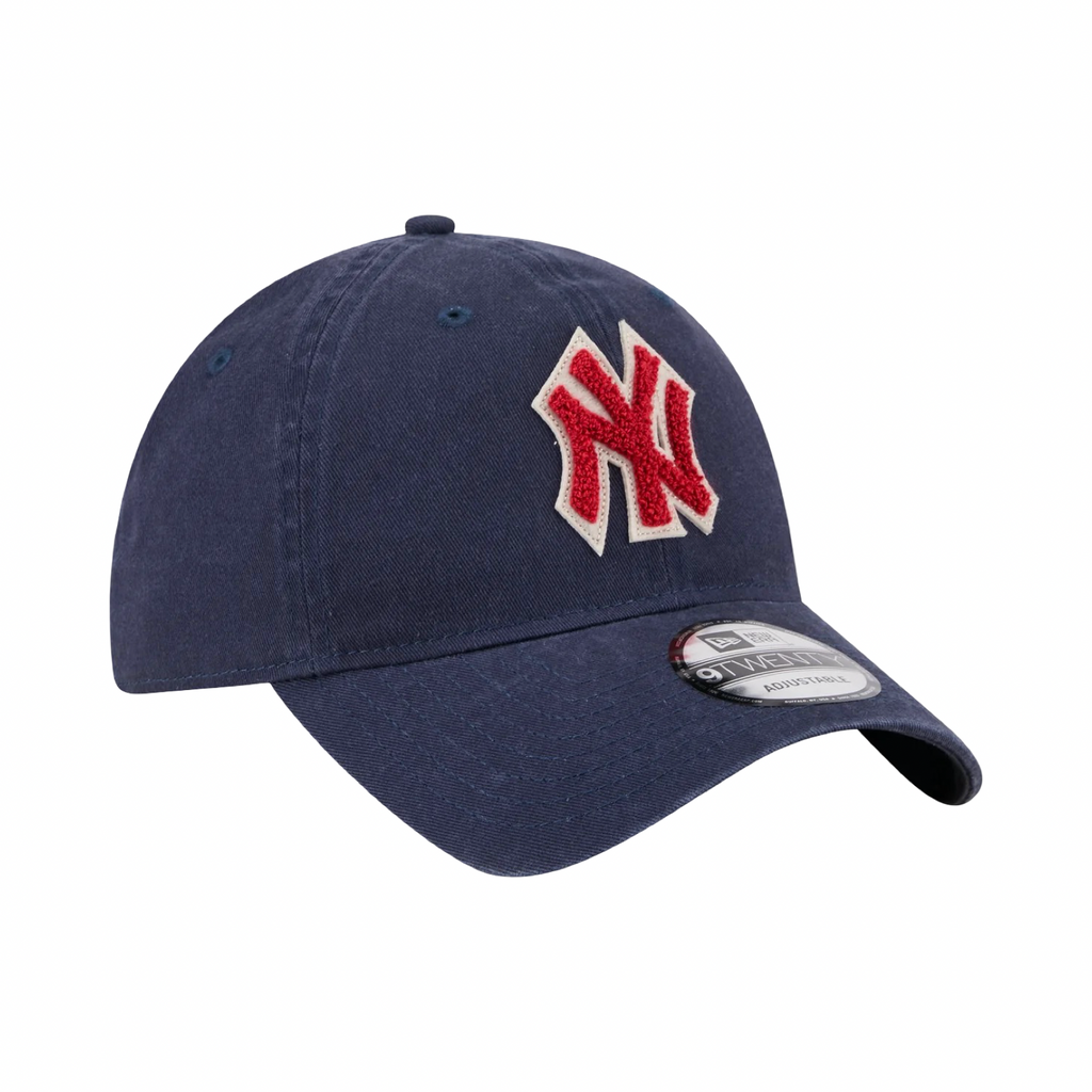 New Era 920 Pre Curved Boucle New York Yankees Navy Red Cap