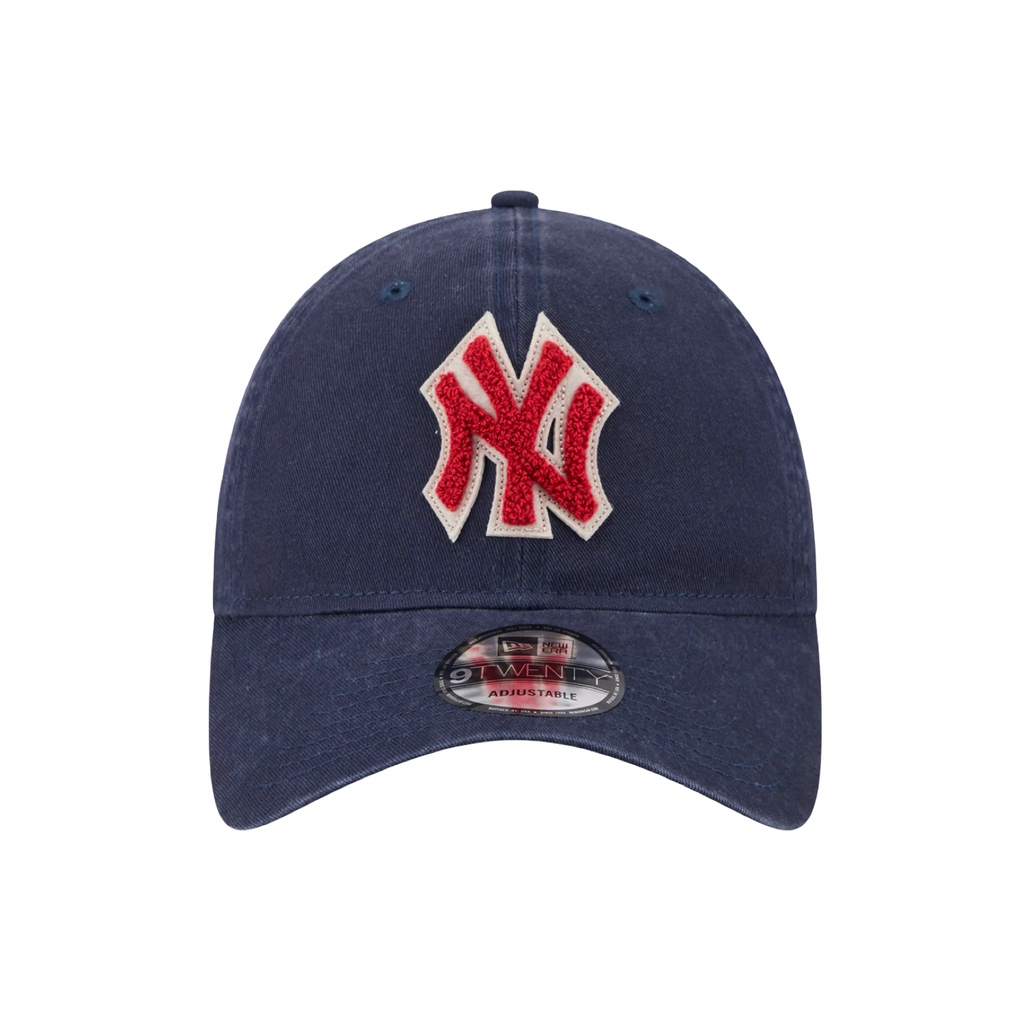 New Era 920 Pre Curved Boucle New York Yankees Navy Red Cap