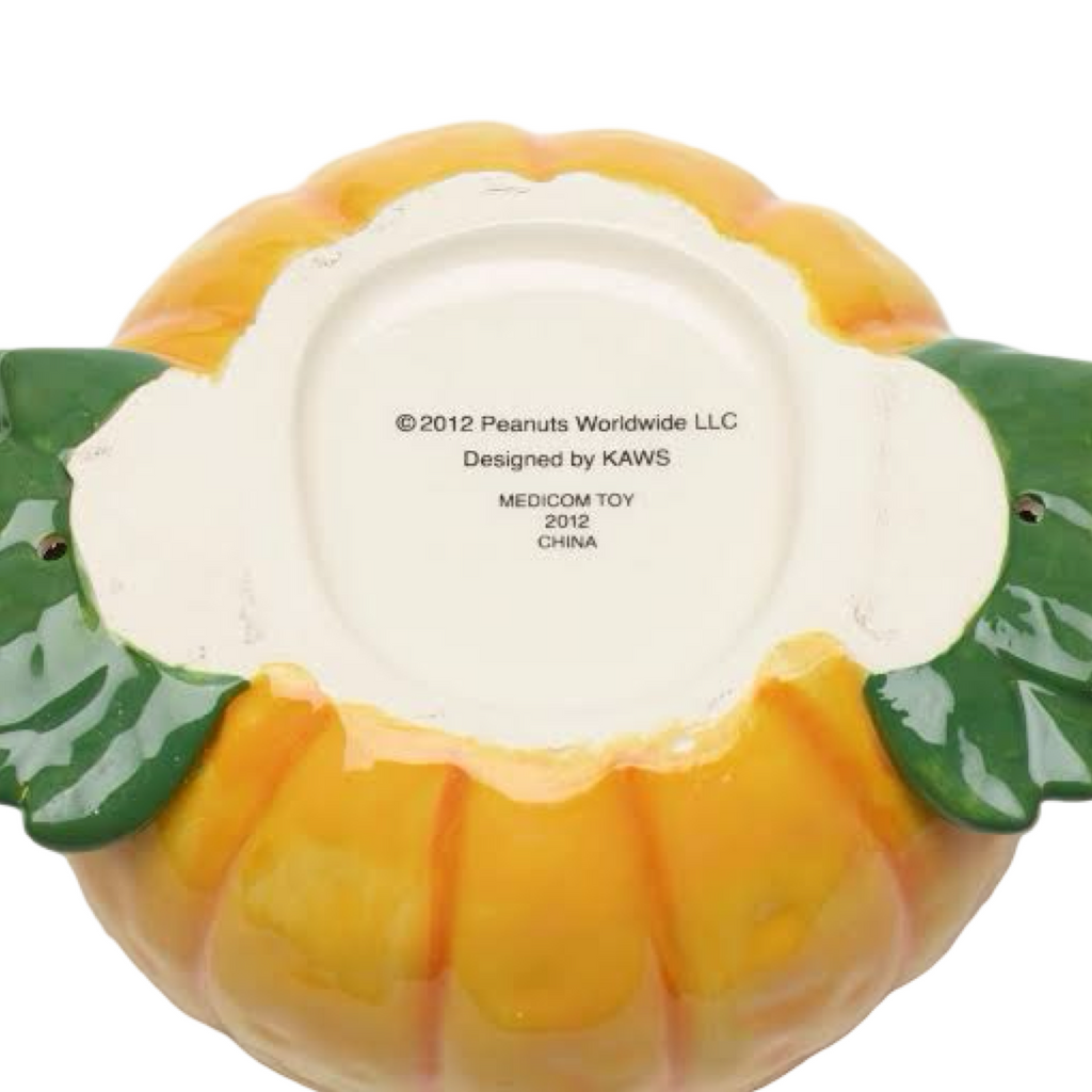 2012 Kaws x Peanuts Snoopy Pumpkin Ceramic in Original Box (cracks around body)