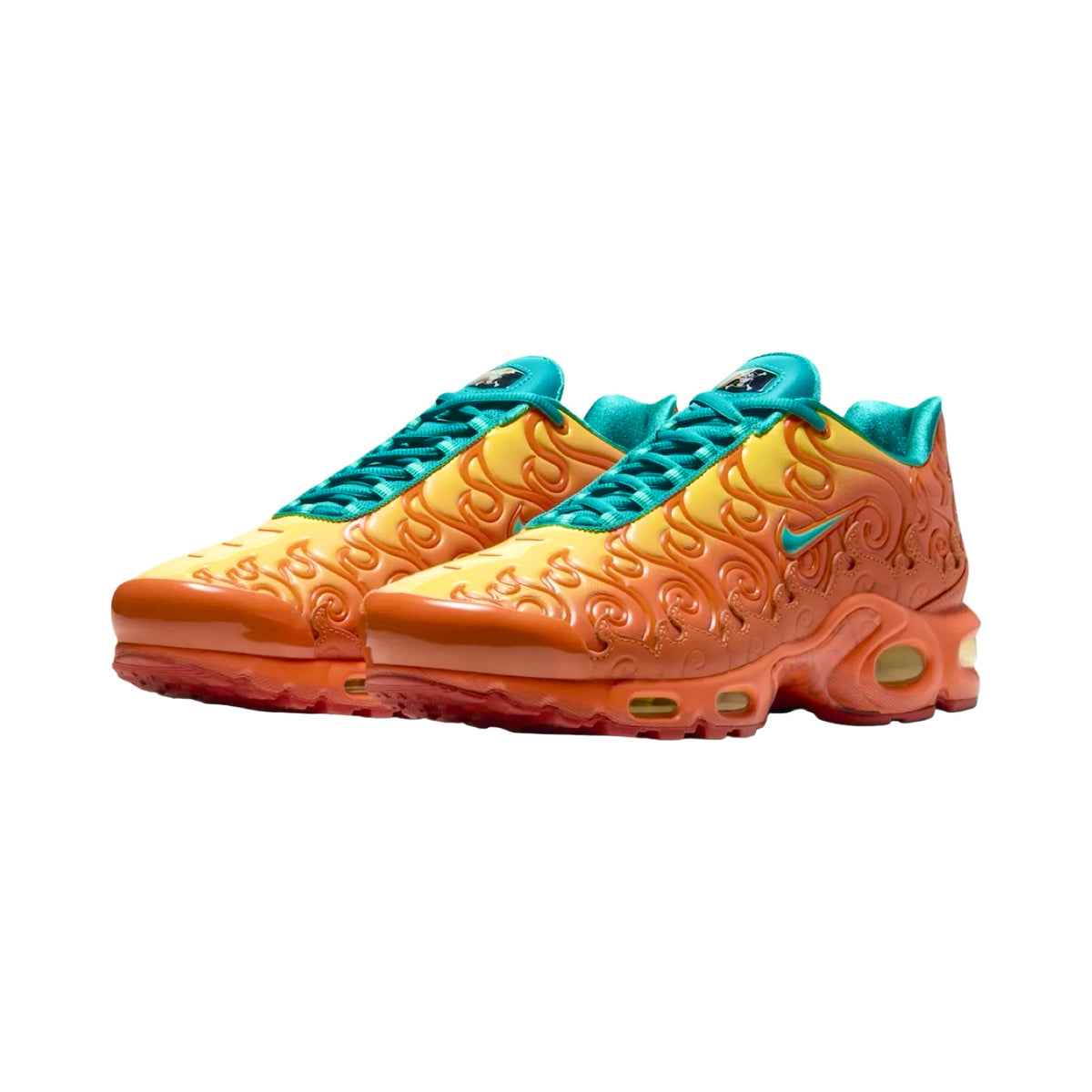 Nike x One Piece Air Max Plus "Mera Mera" WITH PROMO Card IW1283-800