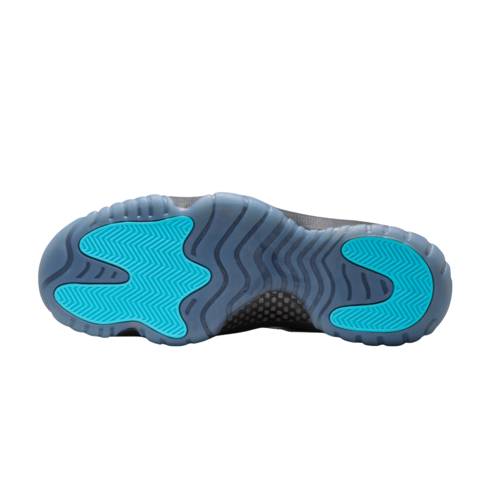 Air Jordan 11 Retro Black Gamma Blue (2025)