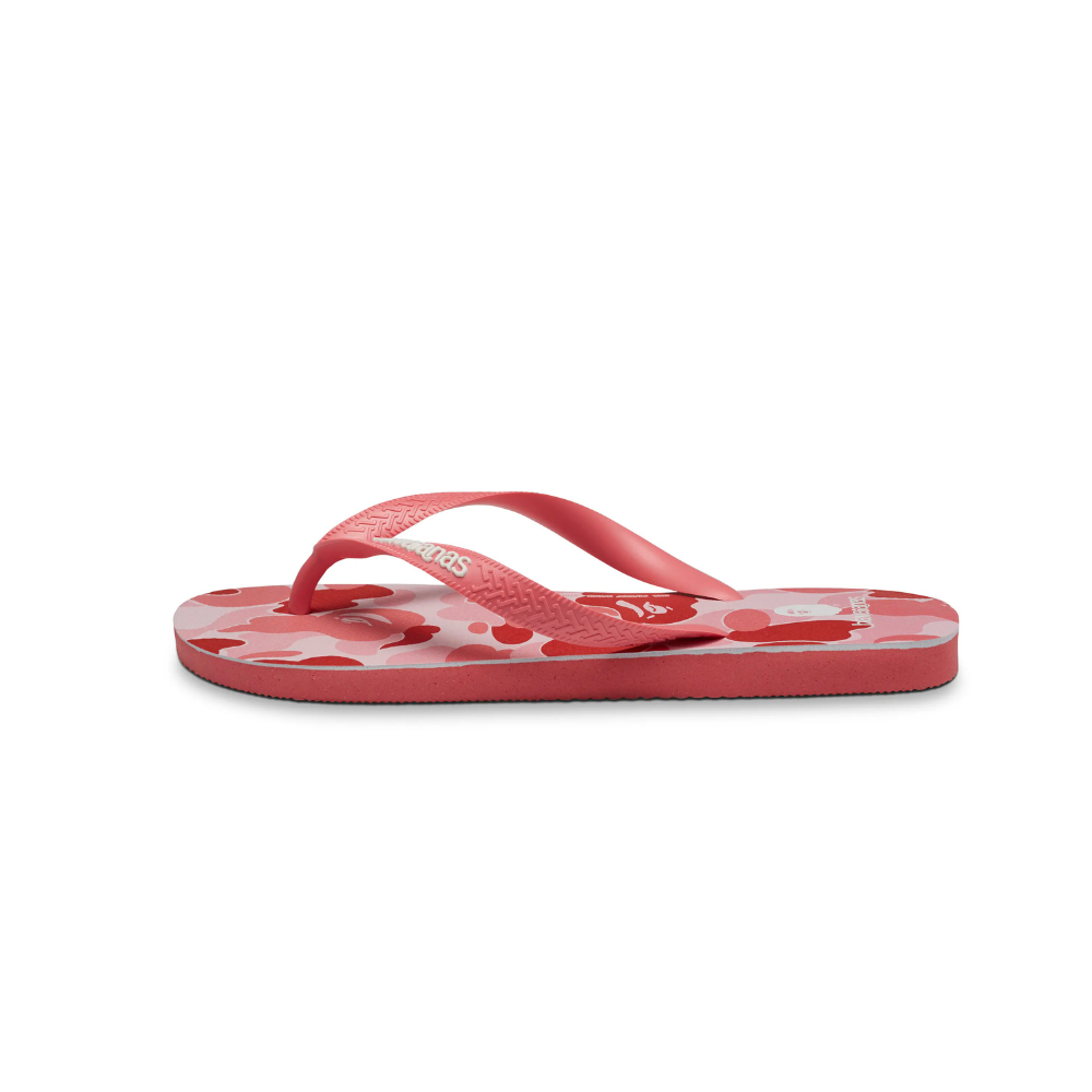 Havaianas x Bape Pink Camo Thongs