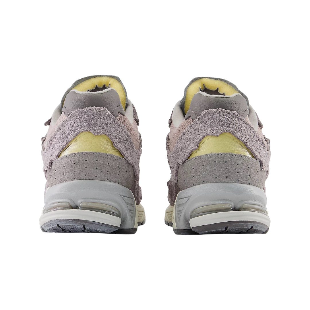 New Balance 2002R Protection Pack LNY