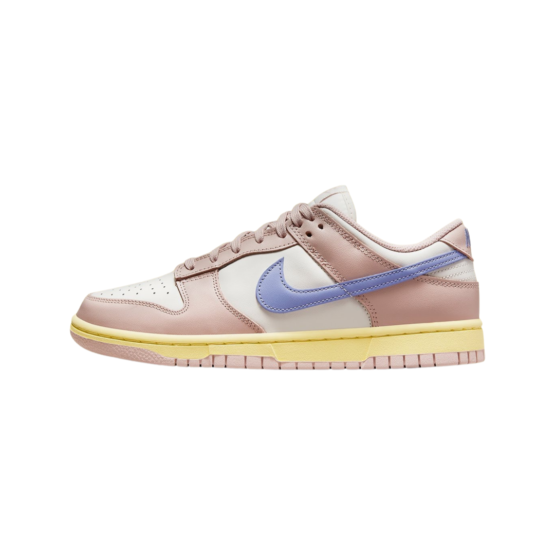 Women's Nike Dunk Low Pink Oxford Light Thistle