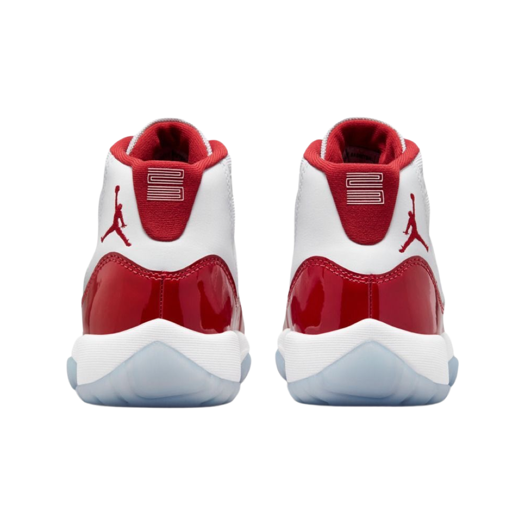 Jordan retro 11 varsity sales red