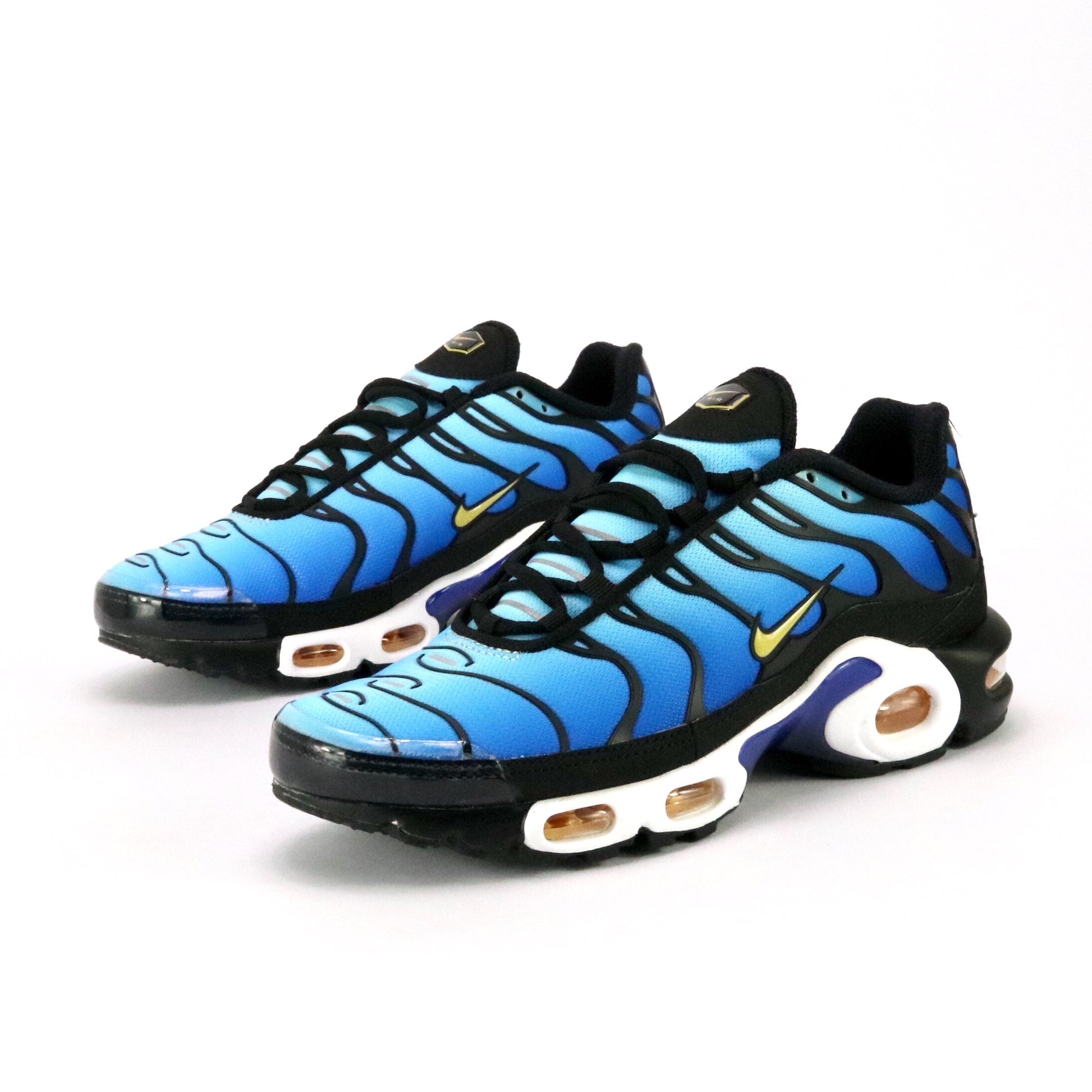 Nike Air Max Plus III Men’s Shoe - Black/Hyper Blue/White/Chamois - 10
