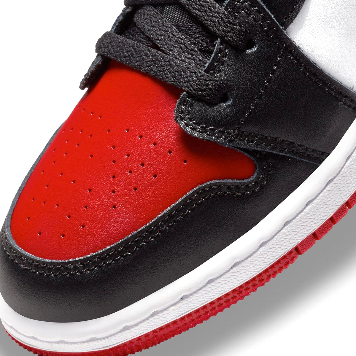 Air Jordan 1 Low GS Bred Toe Gym Red White Black