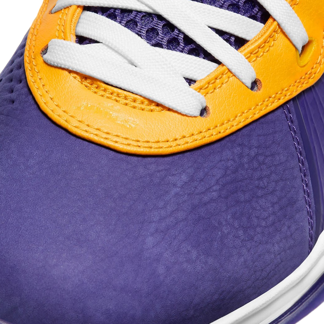 Nike Lebron VIII QS Lakers Court Purple University Gold