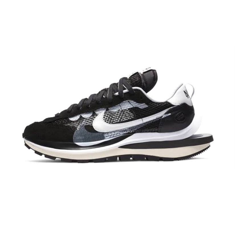 Nike Sacai x Vaporwaffle Black Summit White