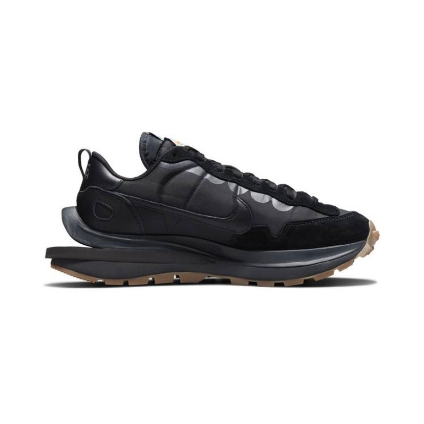 Sacai x Nike Vaporwaffle Black Sail Gum