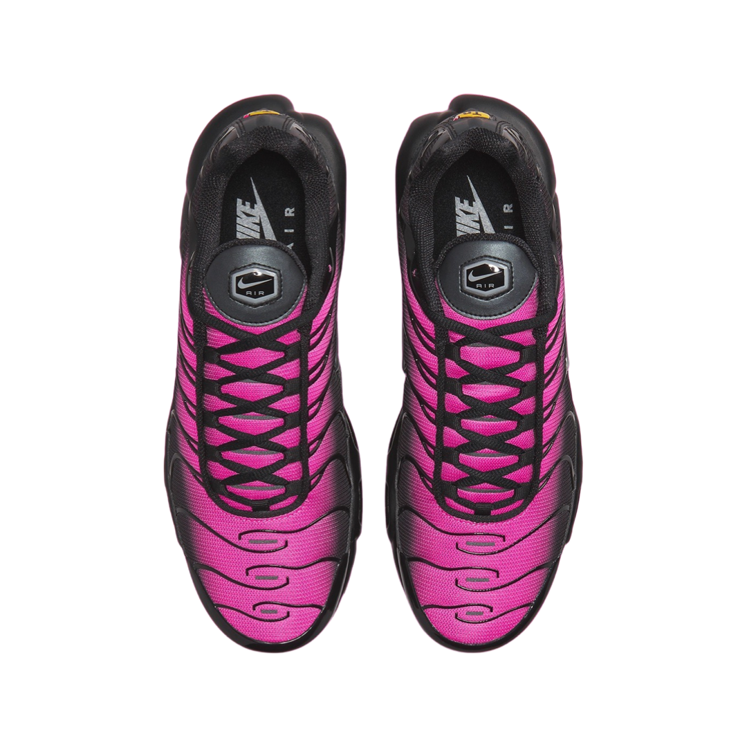 Nike Air Max Plus Black Metallic Silver Black Pink