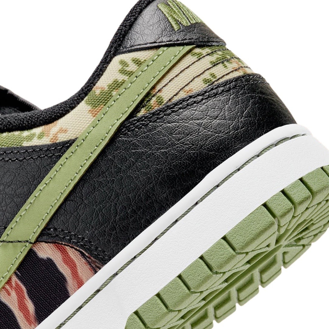 Nike Dunk Low SE Sail Multi Camo