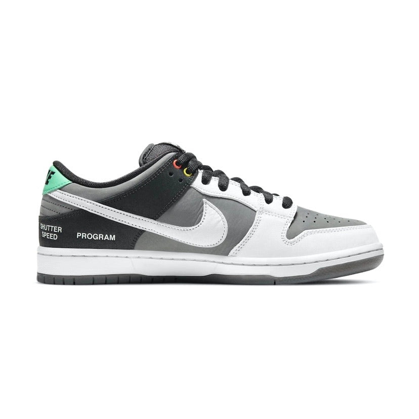 Nike SB Dunk Low VX1000