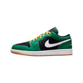 Air Jordan 1 Low SE Holiday Special Christmas Malachite Black Taxi Fire Red